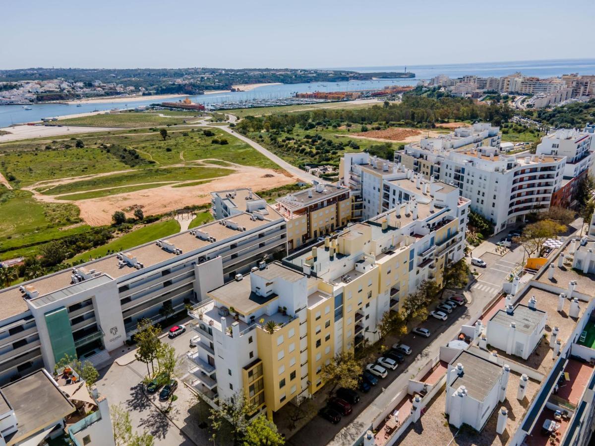 Encosta Da Marina Family Apartment Portimao Ngoại thất bức ảnh